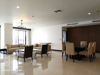 For rent 4 bedrooms condo in Watthana, Bangkok