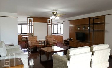 Apartamento en alquiler de 3 habitaciones en Watthana, Bangkok