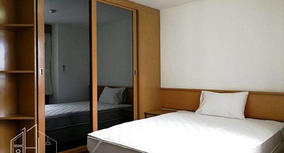 Apartamento en alquiler de 3 habitaciones en Watthana, Bangkok
