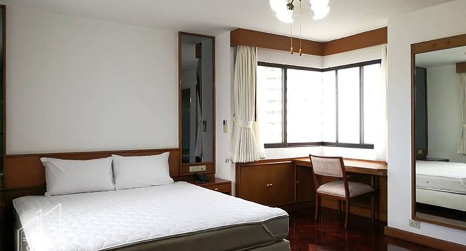 Apartamento en alquiler de 3 habitaciones en Watthana, Bangkok