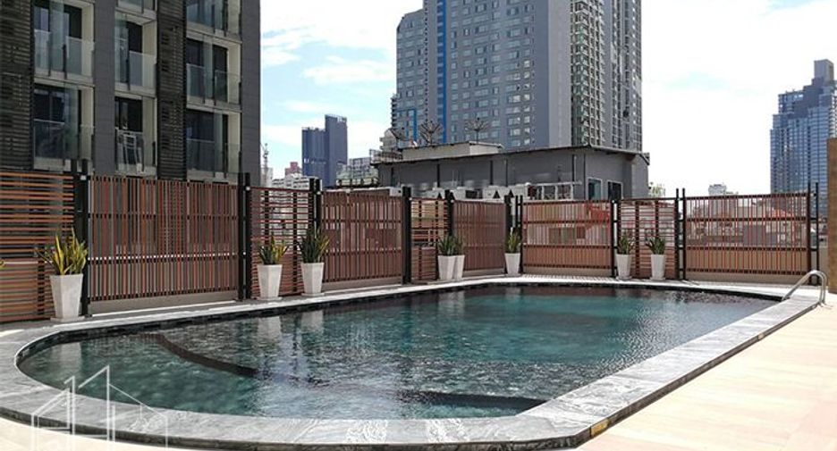 Apartamento en alquiler de 3 habitaciones en Watthana, Bangkok