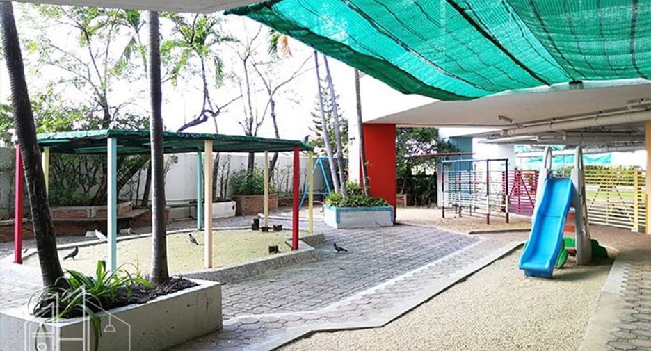 Apartamento en alquiler de 3 habitaciones en Watthana, Bangkok