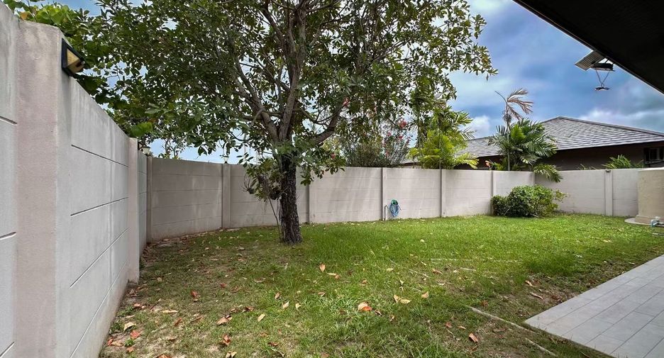For sale 3 bedrooms house in Huay Yai, Pattaya