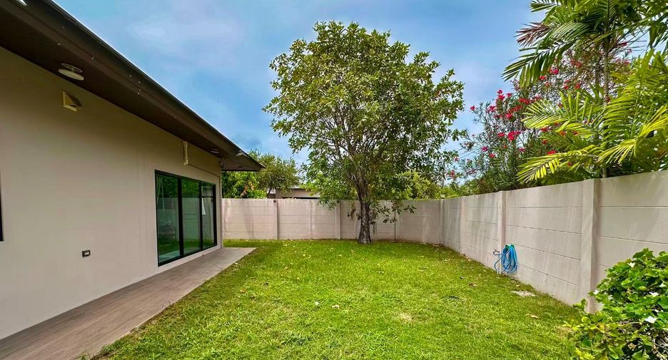For sale 3 bedrooms house in Huay Yai, Pattaya