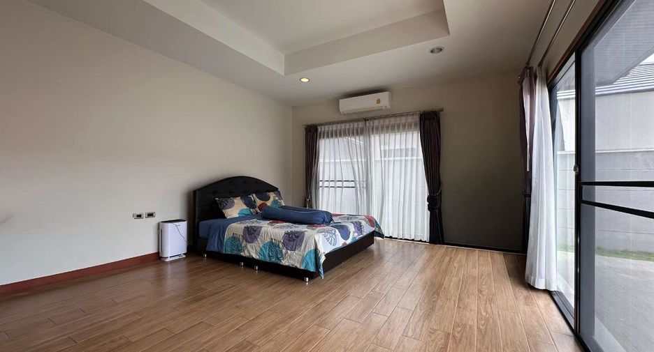 For sale 3 bedrooms house in Huay Yai, Pattaya