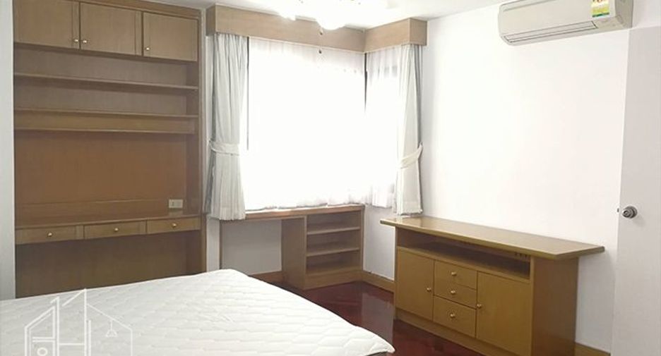 Apartamento en alquiler de 3 habitaciones en Watthana, Bangkok