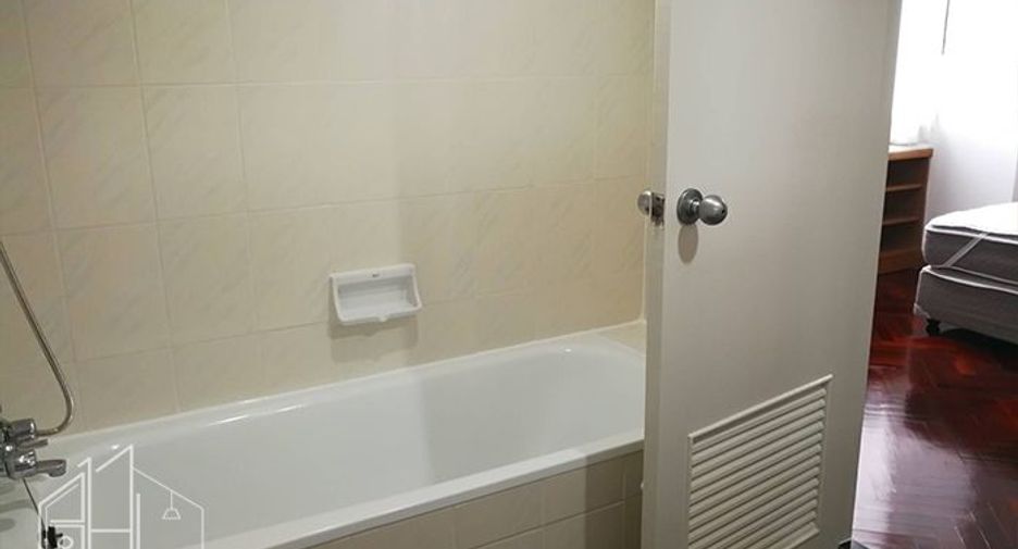 Apartamento en alquiler de 3 habitaciones en Watthana, Bangkok