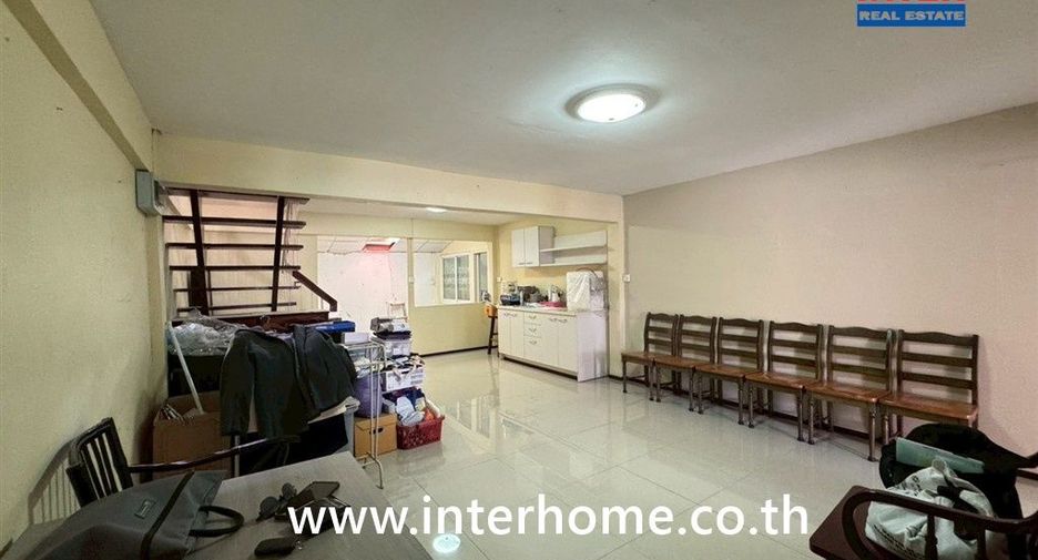 À vendre 1 chambre maison à Don Mueang, Bangkok
