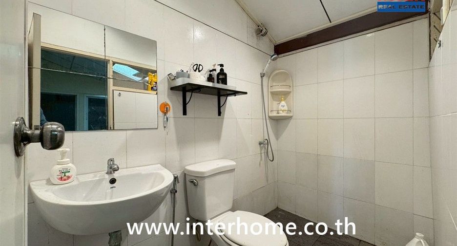 À vendre 1 chambre maison à Don Mueang, Bangkok