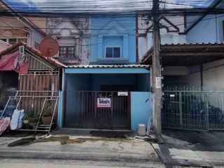 Reihenhaus zur Miete mit 2 Zimmer in Pak Kret, Nonthaburi