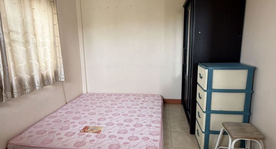 Reihenhaus zum Kauf mit 2 Zimmer in Lat Krabang, Bangkok