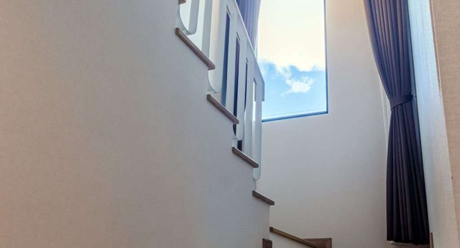 Casa en venta de 4 habitaciones en Mueang Chiang Mai, Chiang Mai