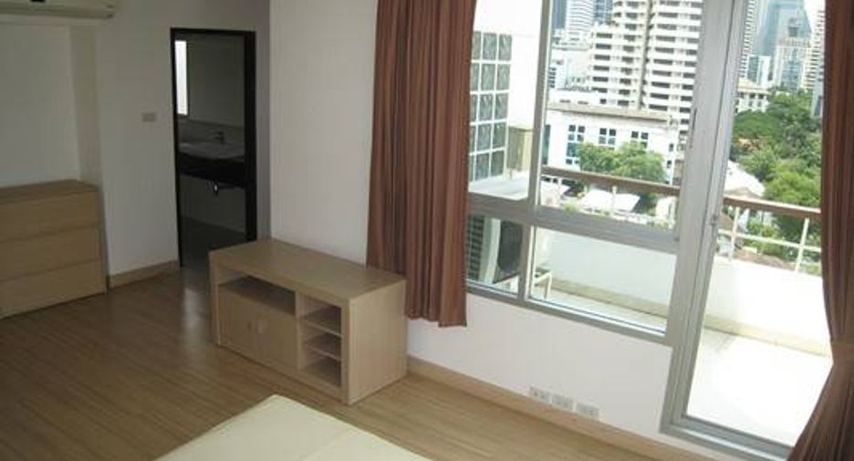 À louer 2 chambres appartement à Khlong Toei, Bangkok