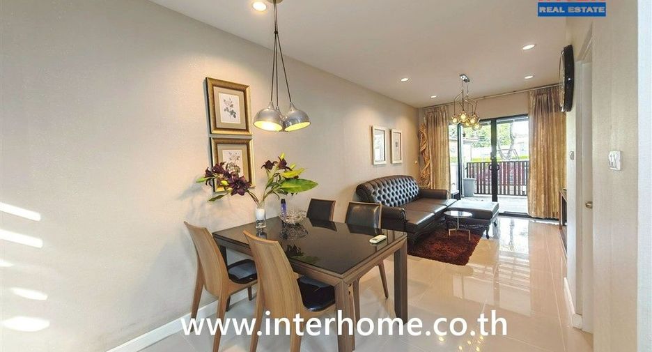 For sale 3 bedrooms townhouse in Bang Khae, Bangkok