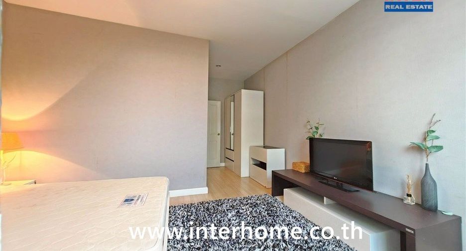 For sale 3 bedrooms townhouse in Bang Khae, Bangkok