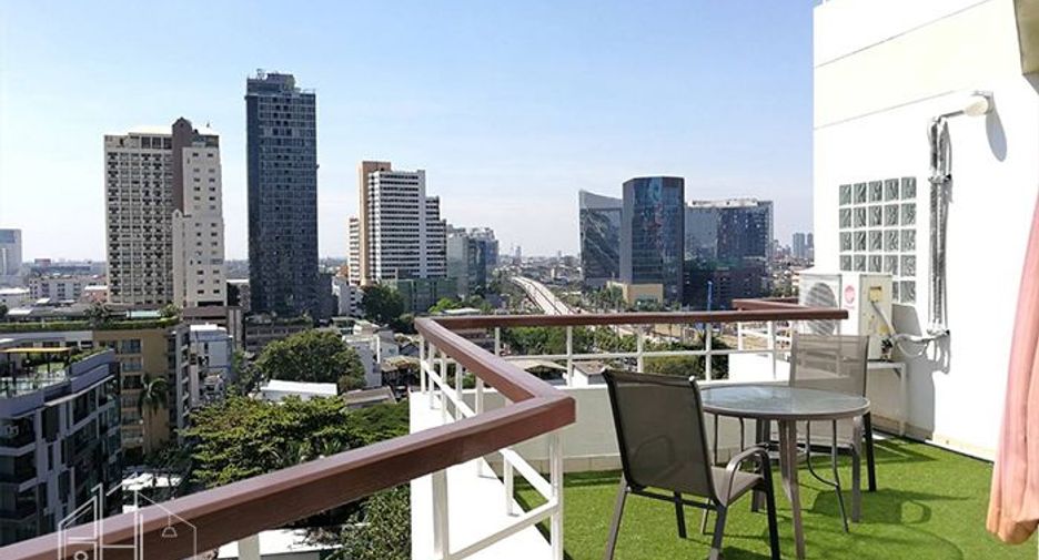 À louer 2 chambres appartement à Khlong Toei, Bangkok