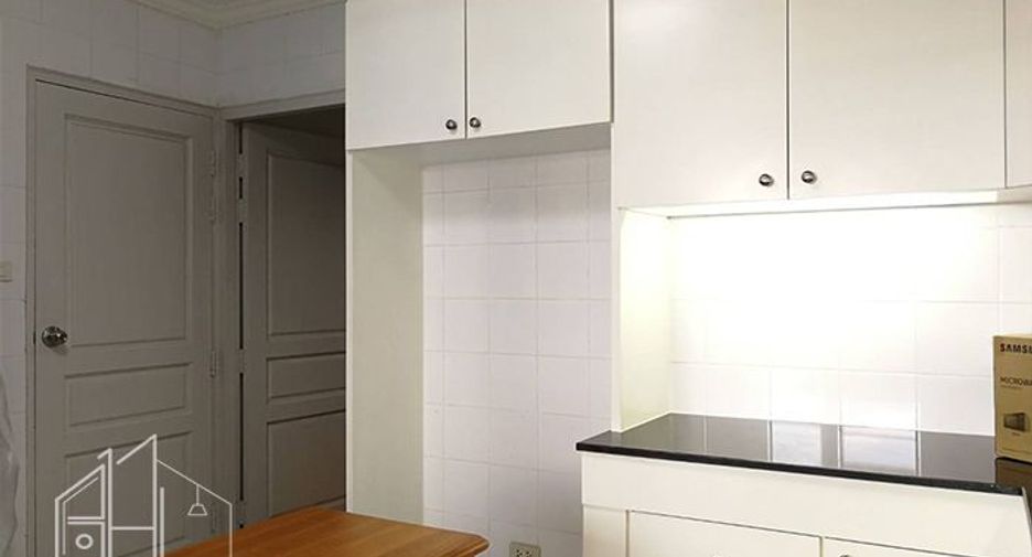 Wohnung zur Miete mit 3 Zimmer in Watthana, Bangkok