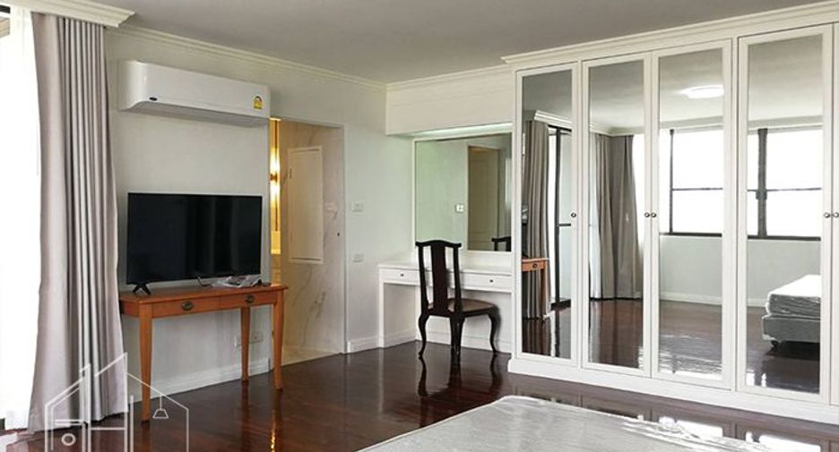 Wohnung zur Miete mit 3 Zimmer in Watthana, Bangkok