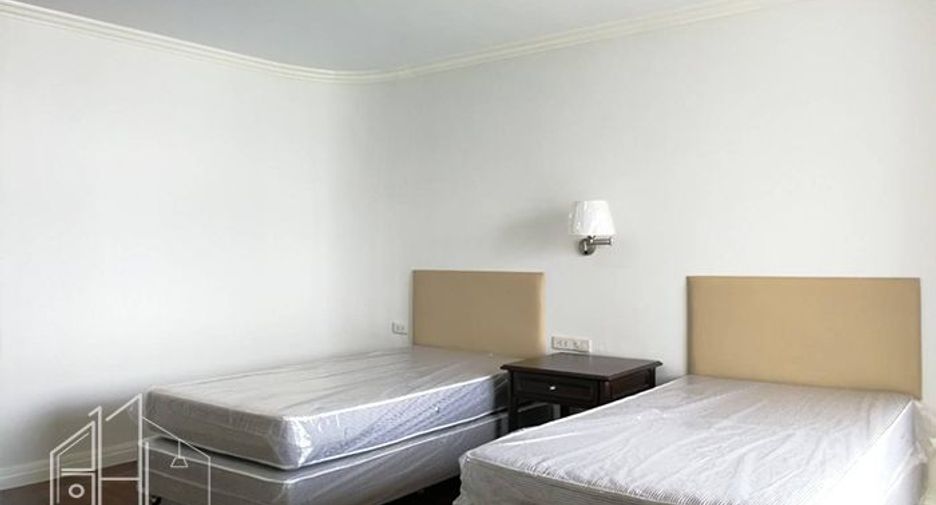 Wohnung zur Miete mit 3 Zimmer in Watthana, Bangkok
