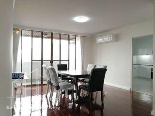 Apartment zur Miete mit 3 Zimmer in Watthana, Bangkok