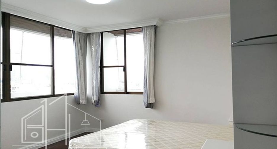 Apartment zur Miete mit 3 Zimmer in Watthana, Bangkok