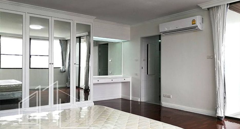 Apartment zur Miete mit 3 Zimmer in Watthana, Bangkok