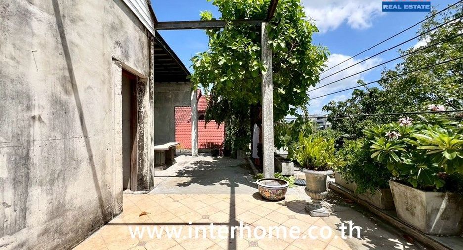 Casa en venta de 4 habitaciones en Don Mueang, Bangkok