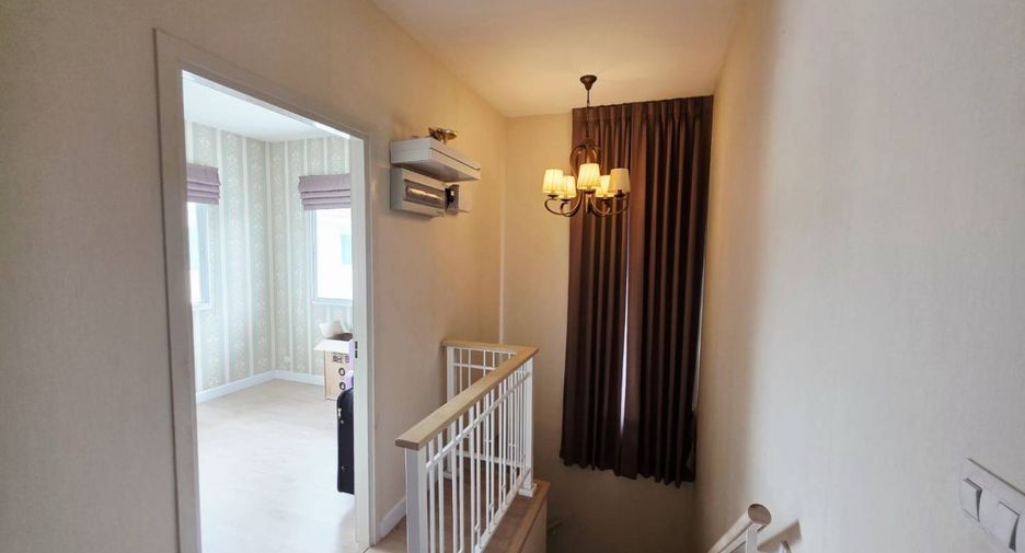 Haus zum Kauf mit 3 Zimmer in Min Buri, Bangkok