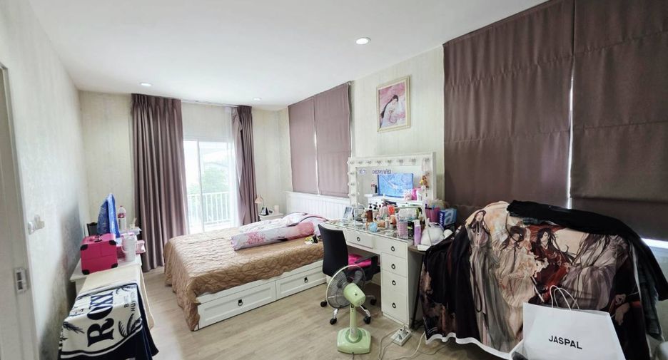 Haus zum Kauf mit 3 Zimmer in Min Buri, Bangkok