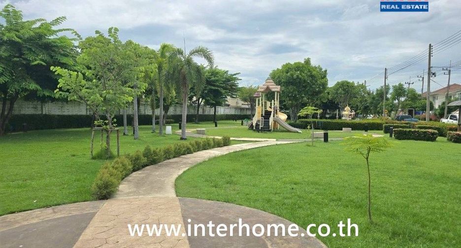 For sale 4 bedrooms house in Lam Luk Ka, Pathum Thani