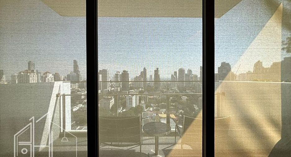 Condo en alquiler de 2 habitaciones en Khlong Toei, Bangkok