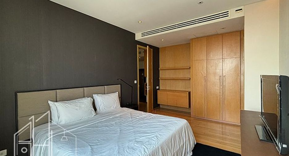 Condo en alquiler de 2 habitaciones en Khlong Toei, Bangkok