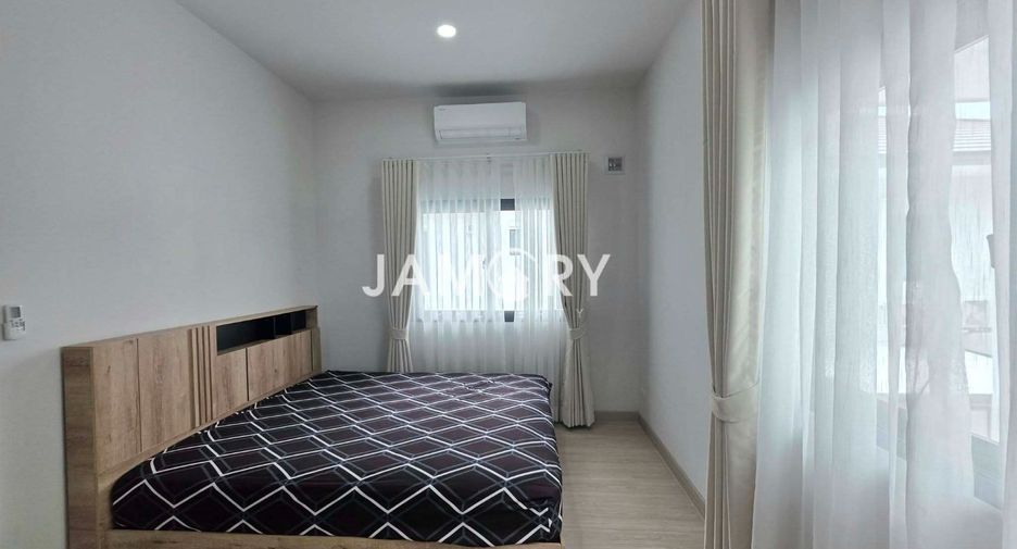 For rent 3 bedrooms house in Bang Lamung, Chonburi