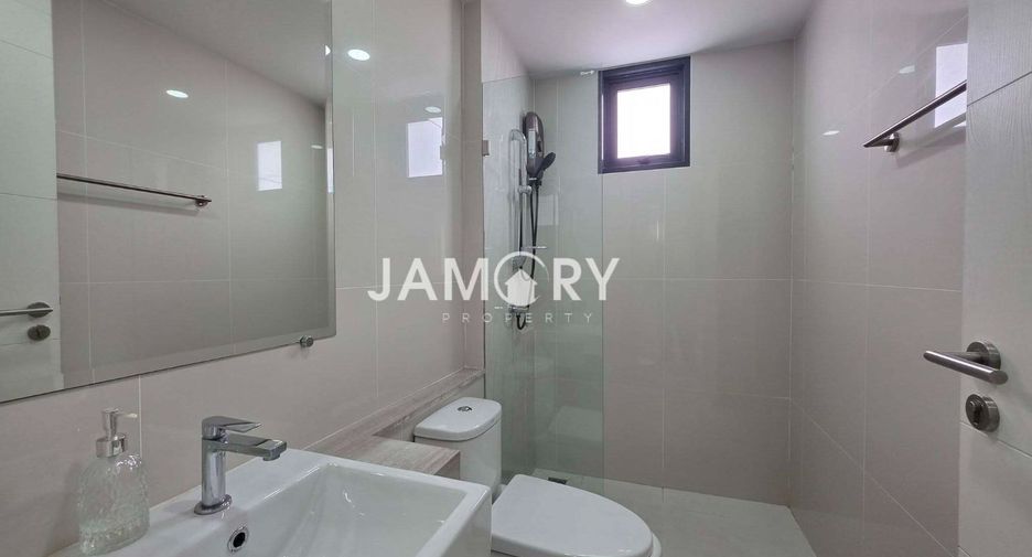 For rent 3 bedrooms house in Bang Lamung, Chonburi