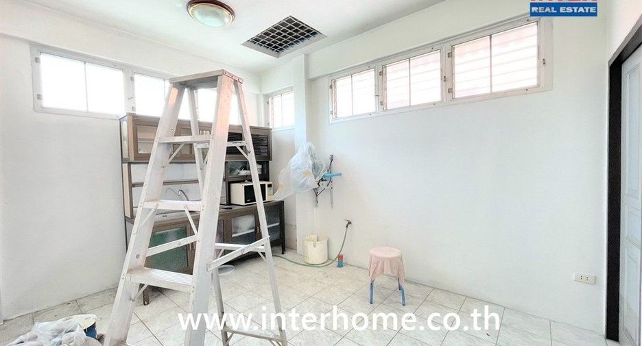 出售 4 卧室 独立屋 在 Thanyaburi, Pathum Thani