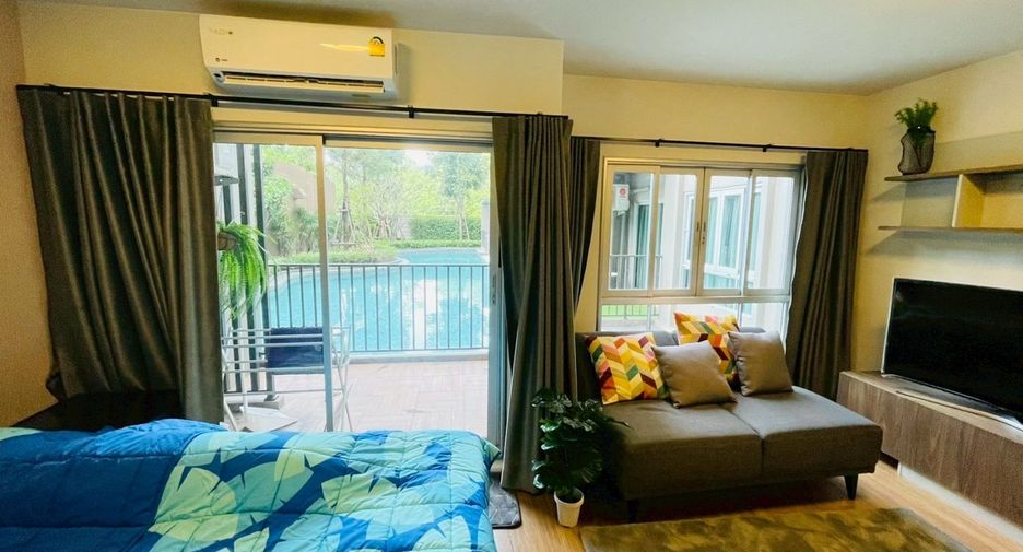 For sale 1 bed condo in Si Racha, Chonburi