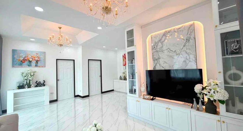 À vendre 3 chambres maison à Jomtien, Pattaya