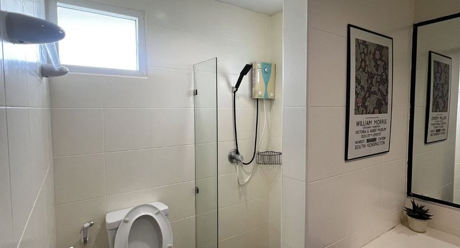 Casa en venta de 4 habitaciones en Doi Saket, Chiang Mai