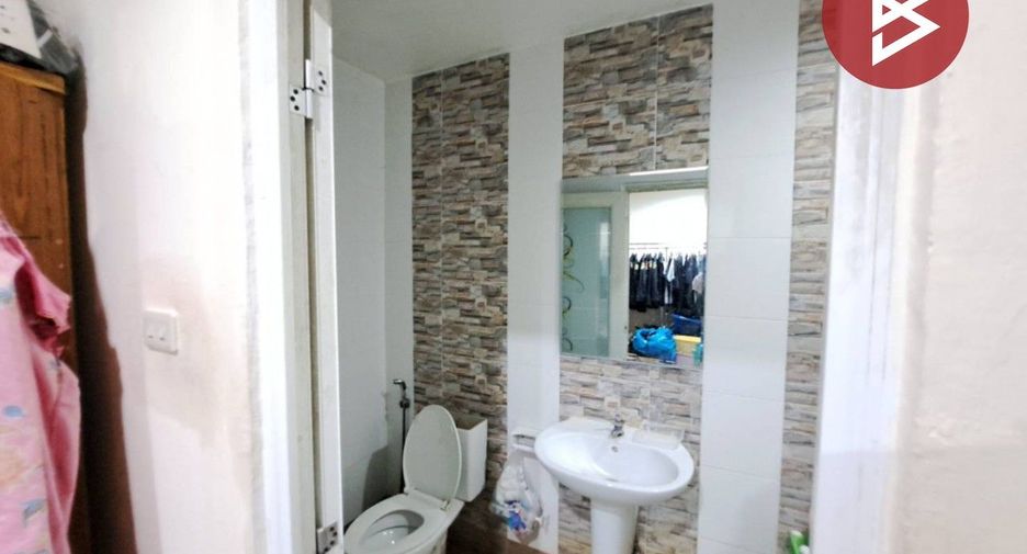 Reihenhaus zum Kauf mit 3 Zimmer in Bang Khen, Bangkok
