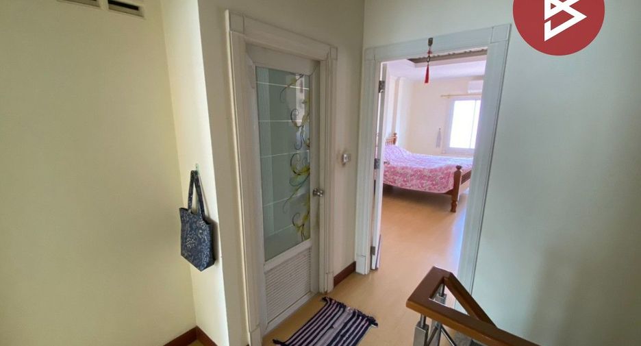 Reihenhaus zum Kauf mit 3 Zimmer in Bang Khen, Bangkok