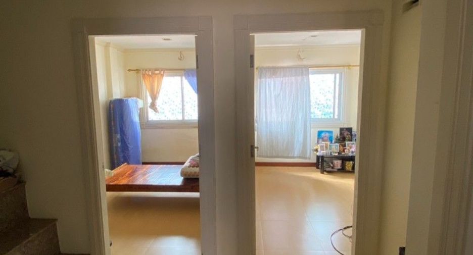 Reihenhaus zum Kauf mit 3 Zimmer in Bang Khen, Bangkok