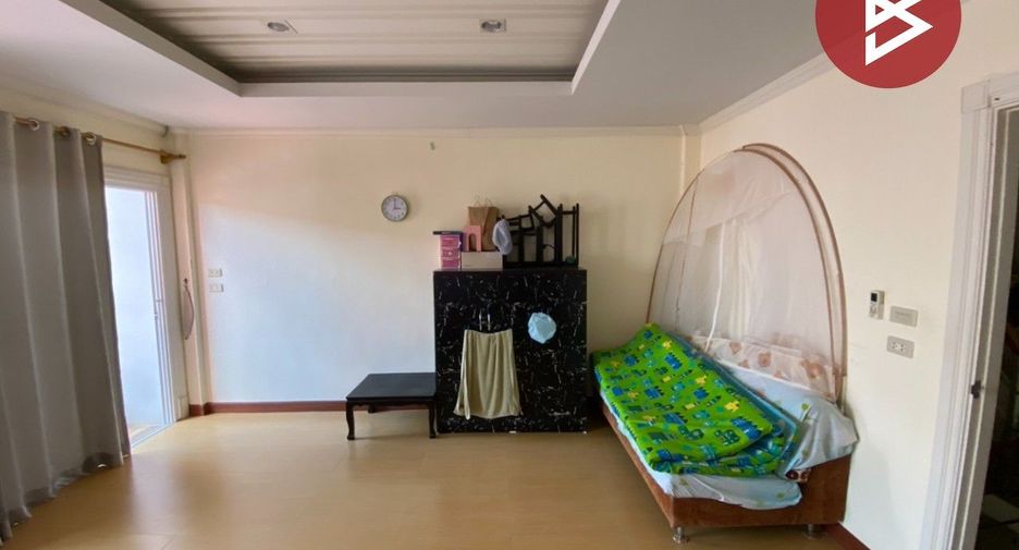 Reihenhaus zum Kauf mit 3 Zimmer in Bang Khen, Bangkok