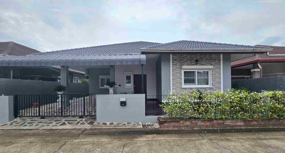 For rent 3 bedrooms house in Bang Lamung, Chonburi