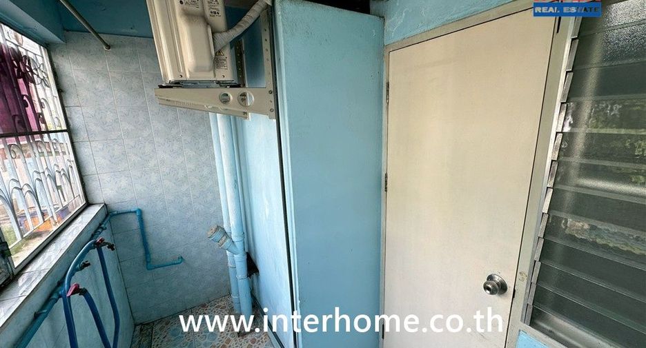 À vendre 2 chambres condo à Pak Kret, Nonthaburi