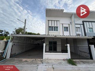 Casa adosada en venta de 3 habitaciones en Mueang Chon Buri, Chonburi