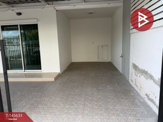 Casa adosada en venta de 3 habitaciones en Mueang Chon Buri, Chonburi