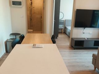 Condo en alquiler de 2 habitaciones en Huai Khwang, Bangkok