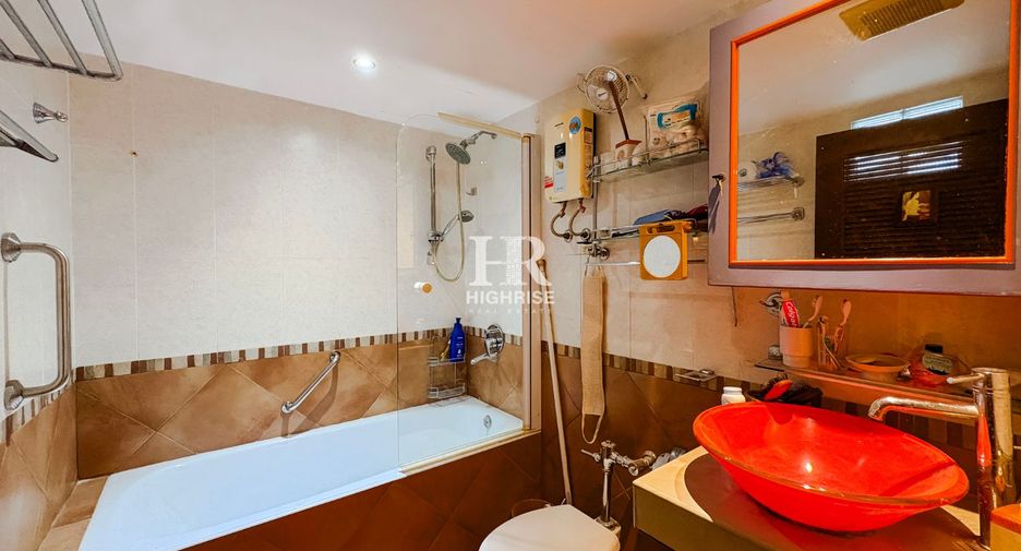 For sale 2 bedrooms condo in Bang Lamung, Chonburi