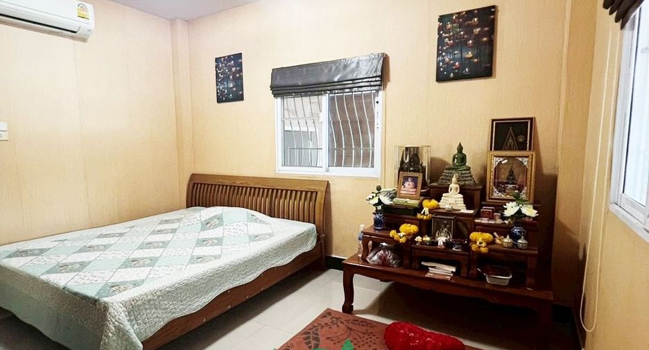Продажа 3 спальни дом в Phan Thong, Чонбури