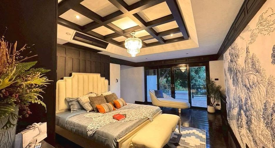 Villa en alquiler de 4 habitaciones en Jomtien, Pattaya